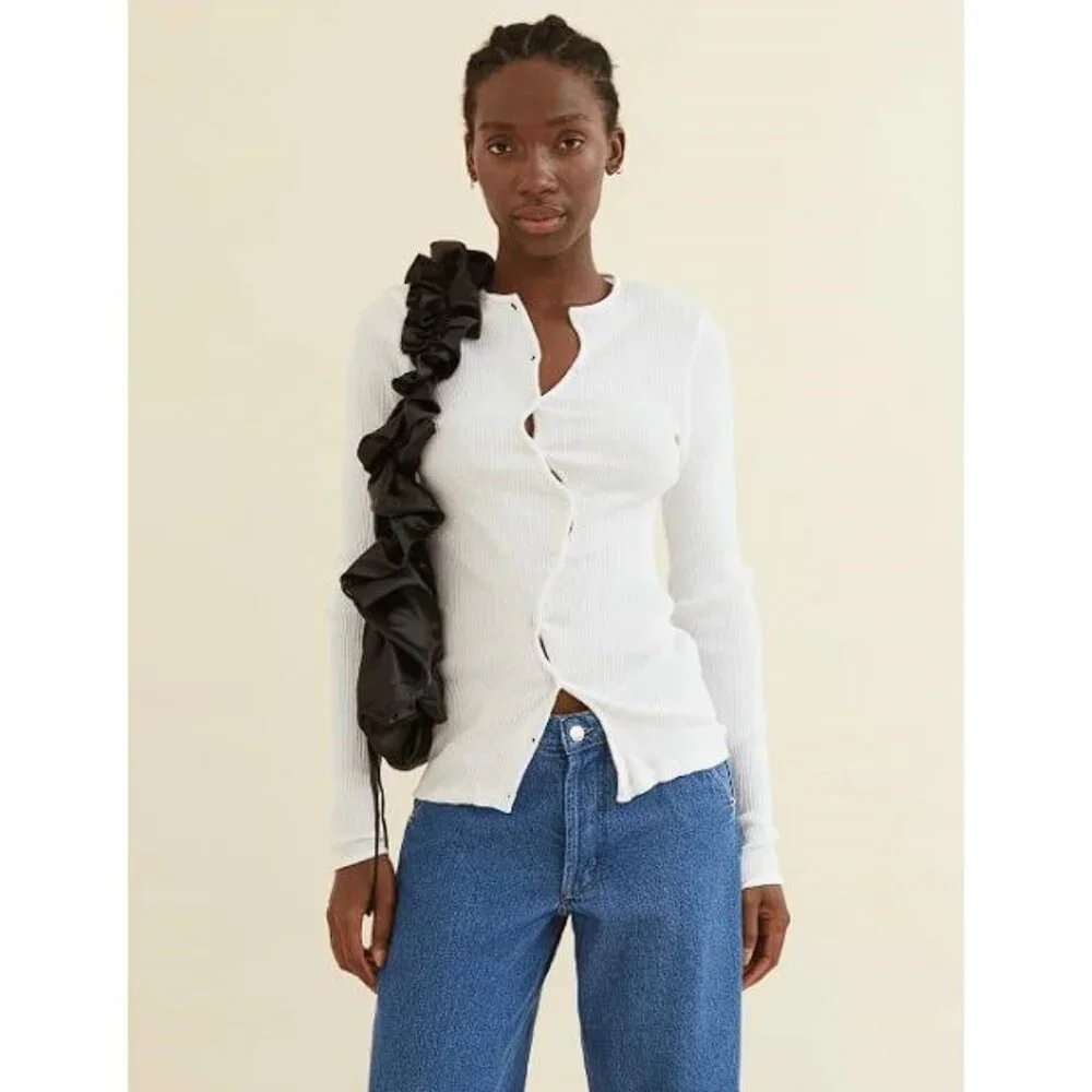 White asymmetrical cardigan sweater - Picture 3 of 7